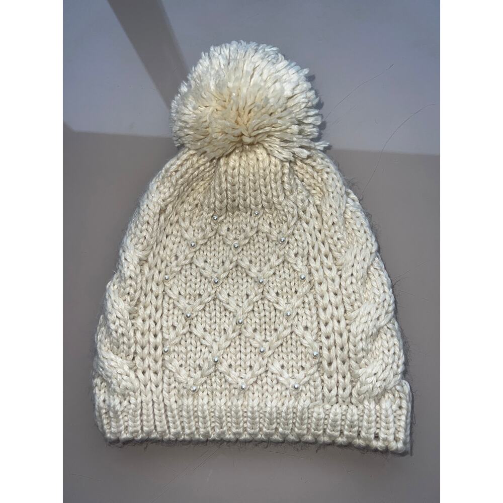 Madison 88 Beanie - Elegant & Warm with Pearl Detail